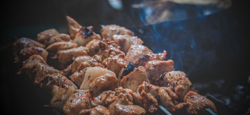 Шашлык по-Карски из баранины с почками
