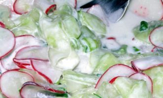 Самый простой летний салат